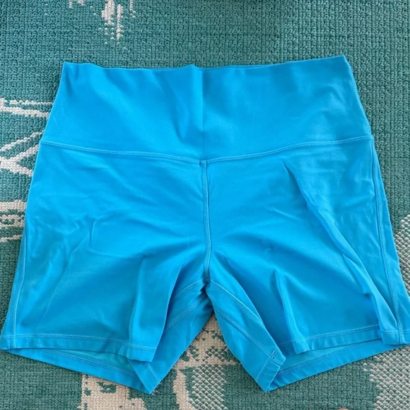 Lululemon Athletica Vibrant Blue Athletic Shorts - Picture 1 of 4